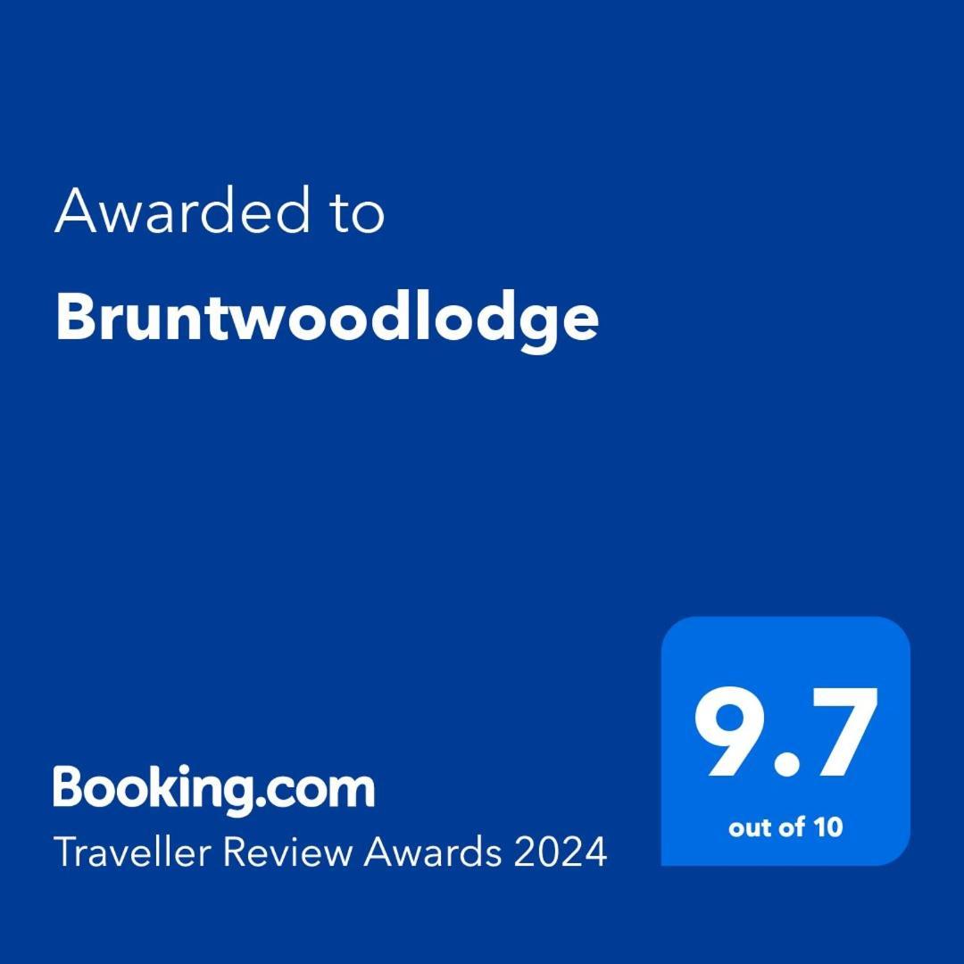 Bruntwoodlodge (Adults Only) Кембридж Экстерьер фото