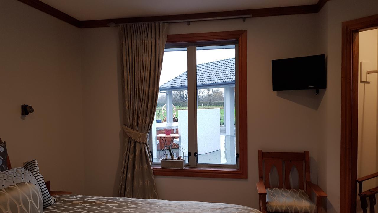 Bruntwoodlodge (Adults Only) Кембридж Экстерьер фото